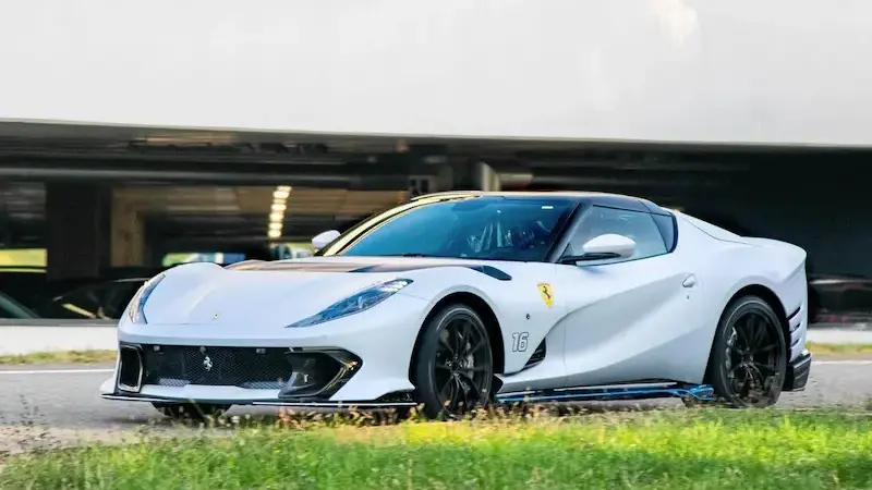 Ferrari 812 Competizione A